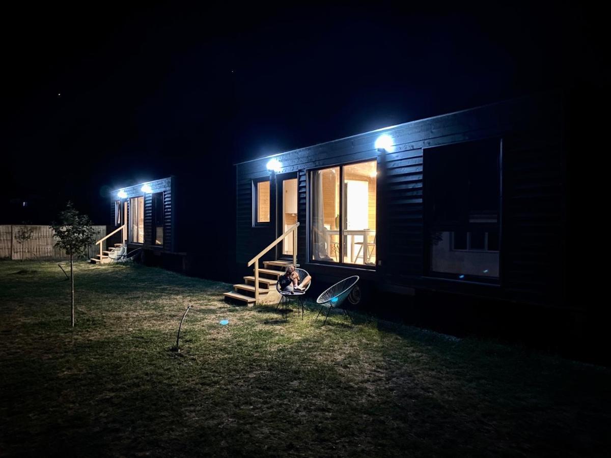 Vila Pixel - Tiny Campus Tîrgu Secuiesc Exteriér fotografie
