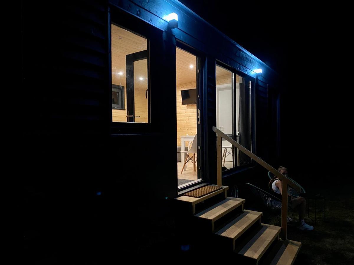 Vila Pixel - Tiny Campus Tîrgu Secuiesc Exteriér fotografie