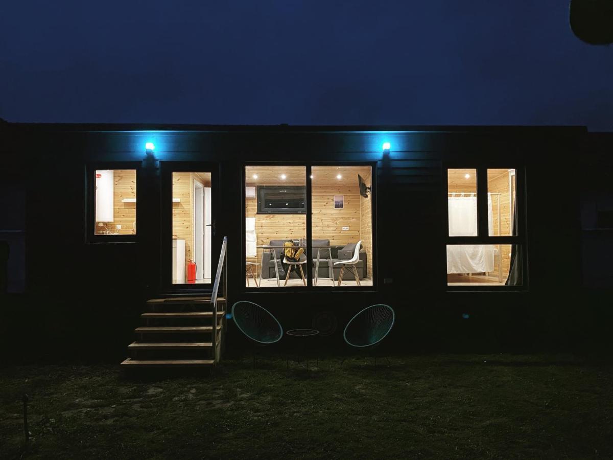 Vila Pixel - Tiny Campus Tîrgu Secuiesc Exteriér fotografie