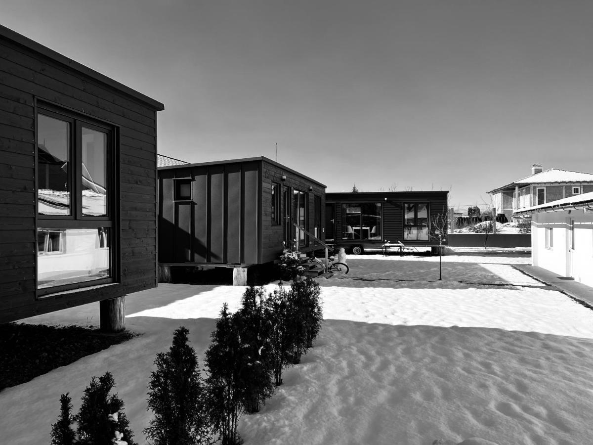 Vila Pixel - Tiny Campus Tîrgu Secuiesc Exteriér fotografie