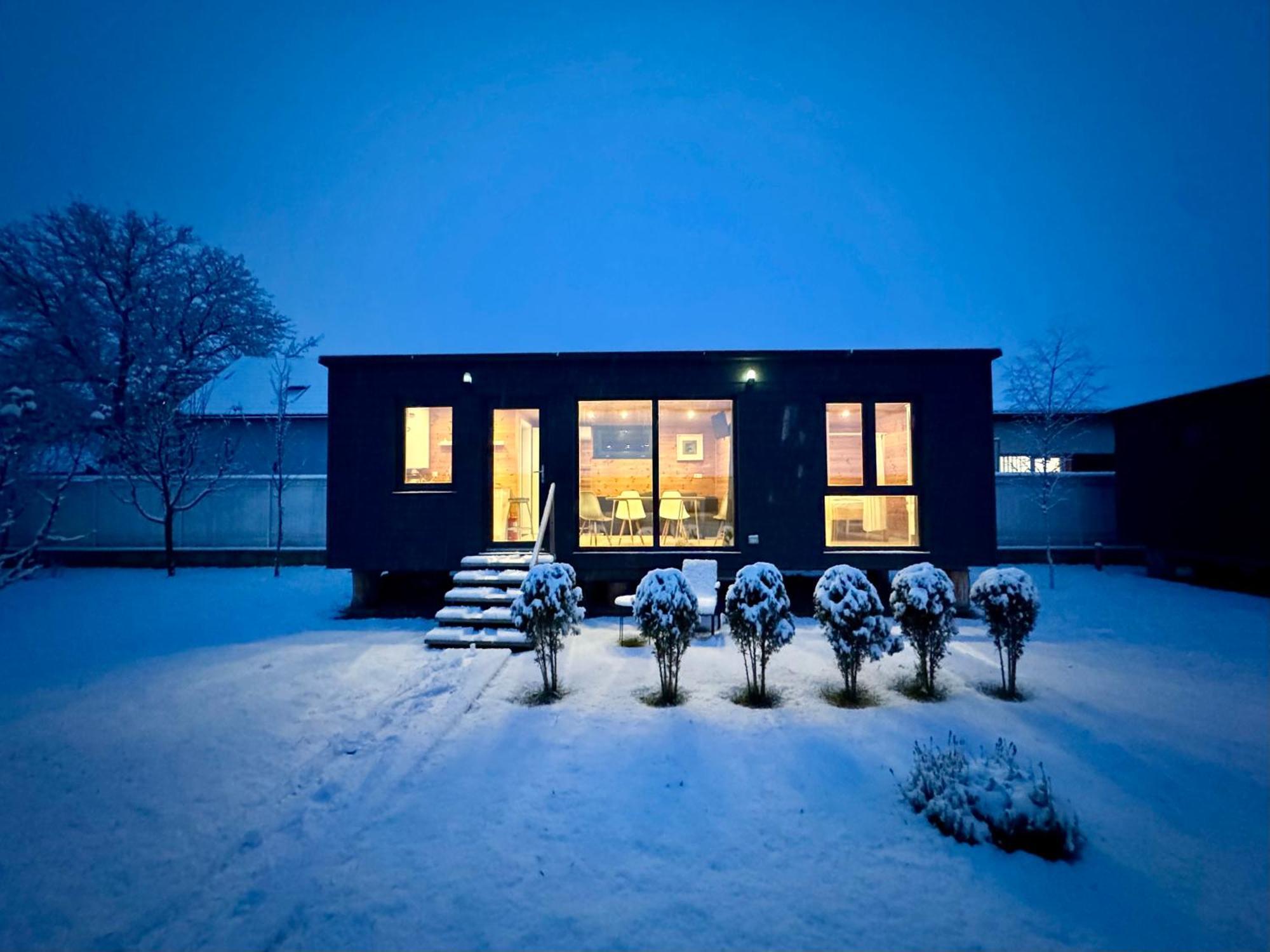 Vila Pixel - Tiny Campus Tîrgu Secuiesc Exteriér fotografie
