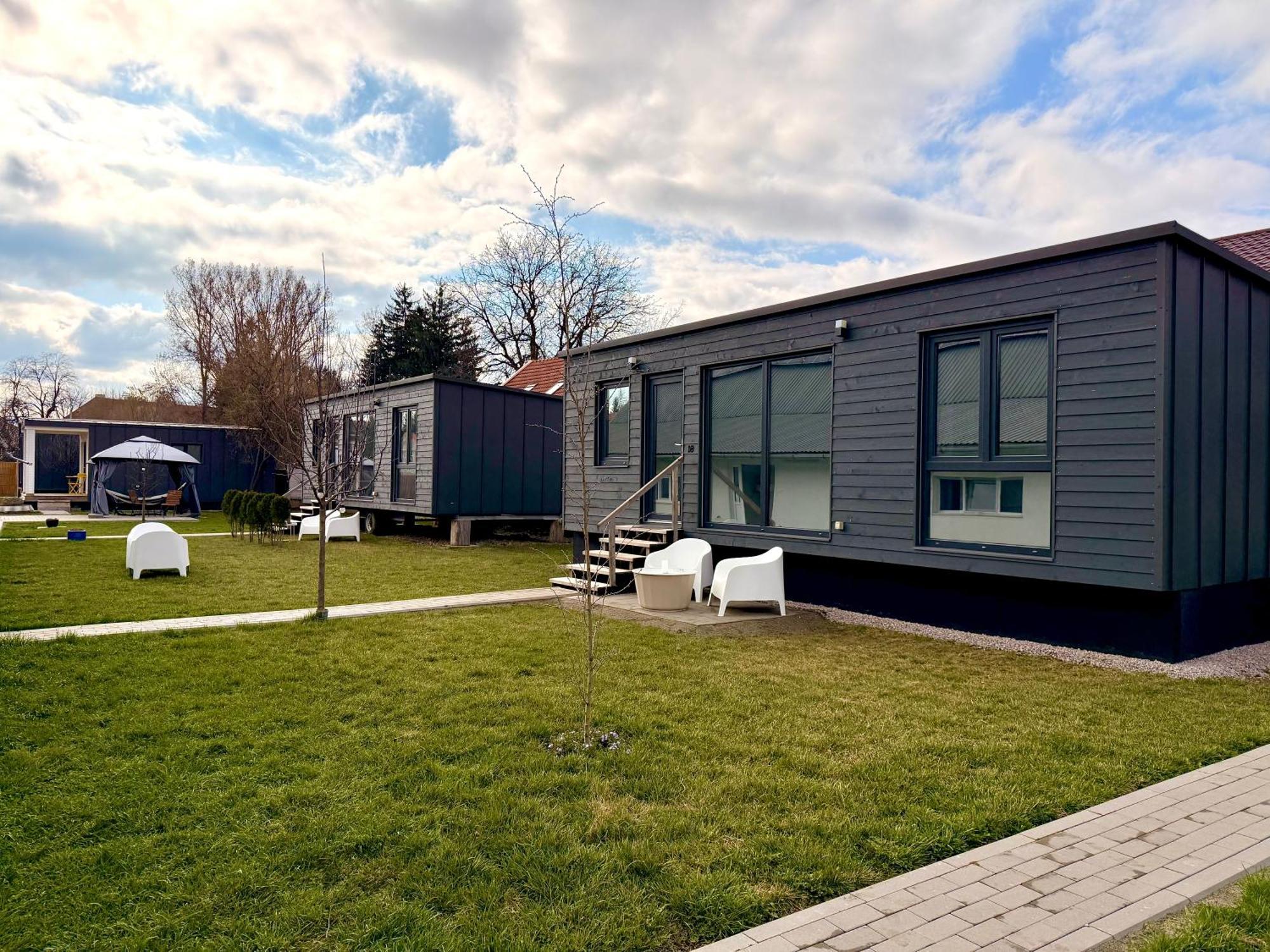 Vila Pixel - Tiny Campus Tîrgu Secuiesc Exteriér fotografie
