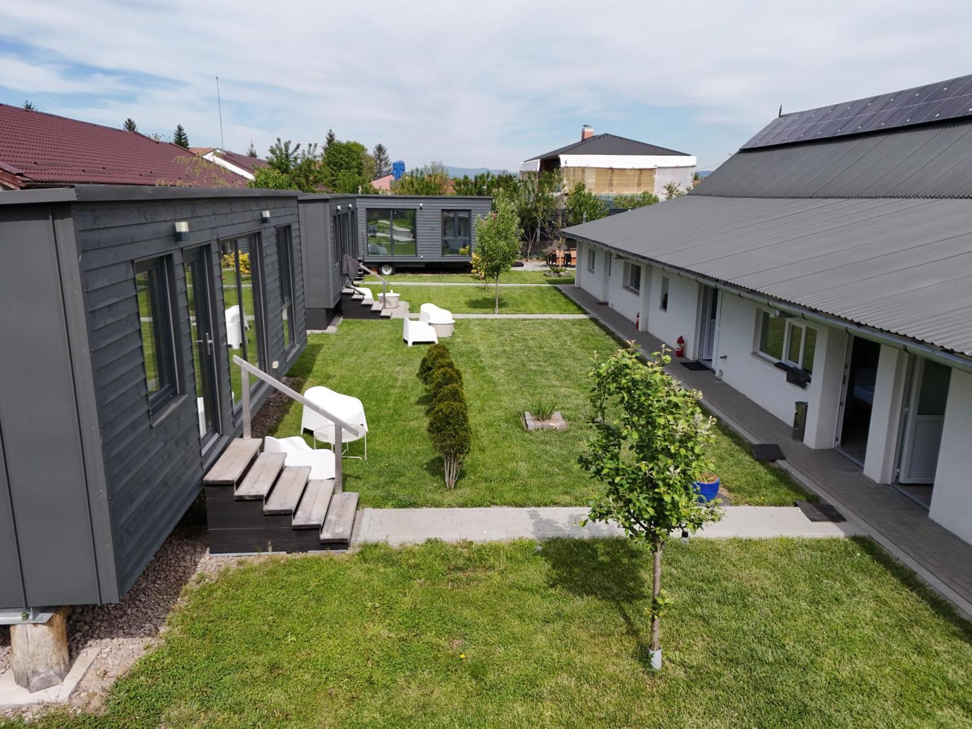 Vila Pixel - Tiny Campus Tîrgu Secuiesc Exteriér fotografie